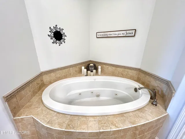 $999,000 | 1283 Highway 139, Unit 406C, Dandridge, TN 37725