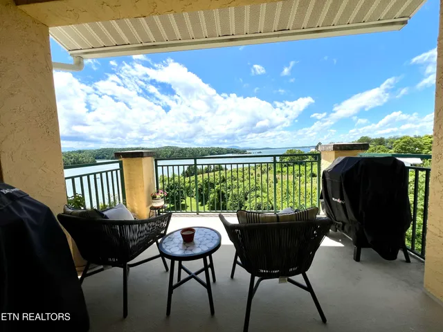 $999,000 | 1283 Highway 139, Unit 406C, Dandridge, TN 37725