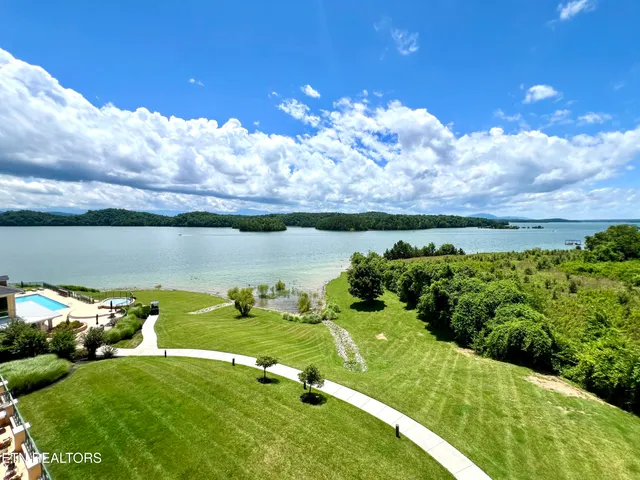 $999,000 | 1283 Highway 139, Unit 406C, Dandridge, TN 37725