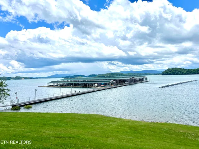 $999,000 | 1283 Highway 139, Unit 406C, Dandridge, TN 37725