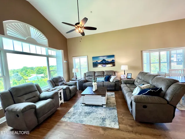 $999,000 | 1283 Highway 139, Unit 406C, Dandridge, TN 37725