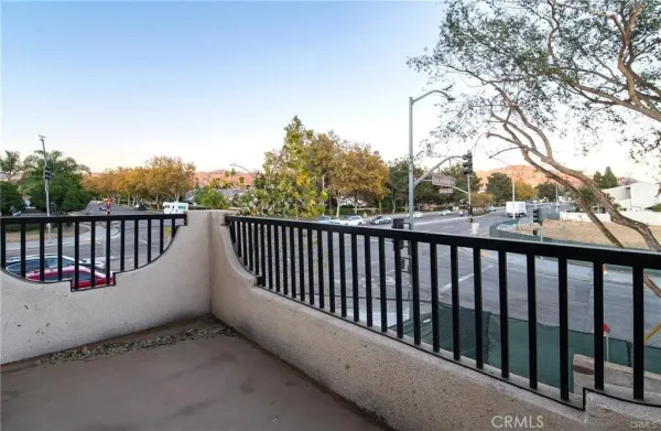 $749,000 | 5526 East Los Angeles Avenue, Unit 2, Simi Valley, CA 93065