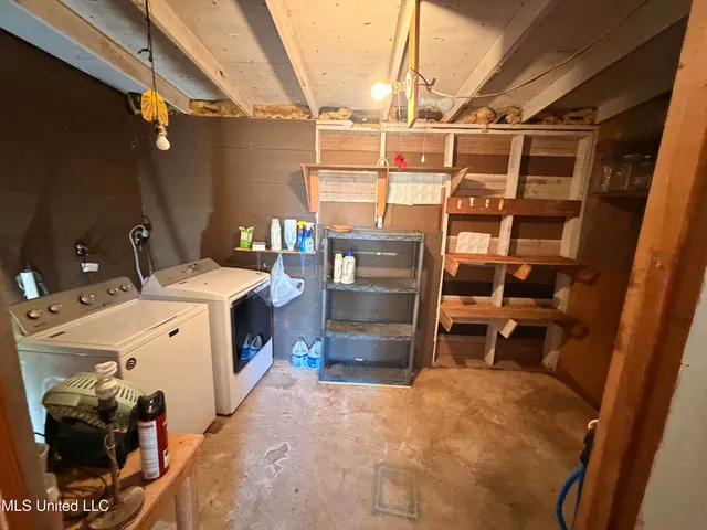 $115,000 | 1733 Smith County Road 581, Raleigh, MS 39153