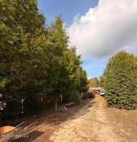 $115,000 | 1733 Smith County Road 581, Raleigh, MS 39153