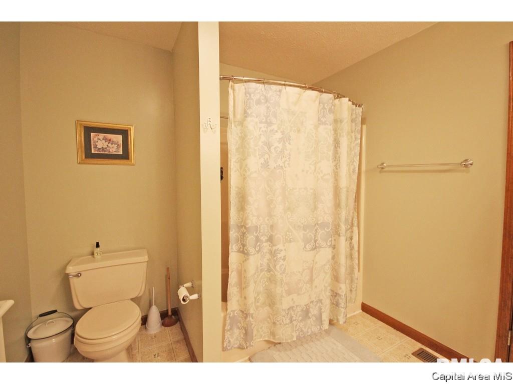 112 Davinci Drive Springfield, IL 62703 - Photo 18 of 22 Gallery Image 18