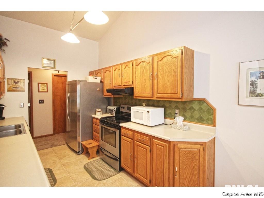 112 Davinci Drive Springfield, IL 62703 - Photo 7 of 22 Gallery Image 7