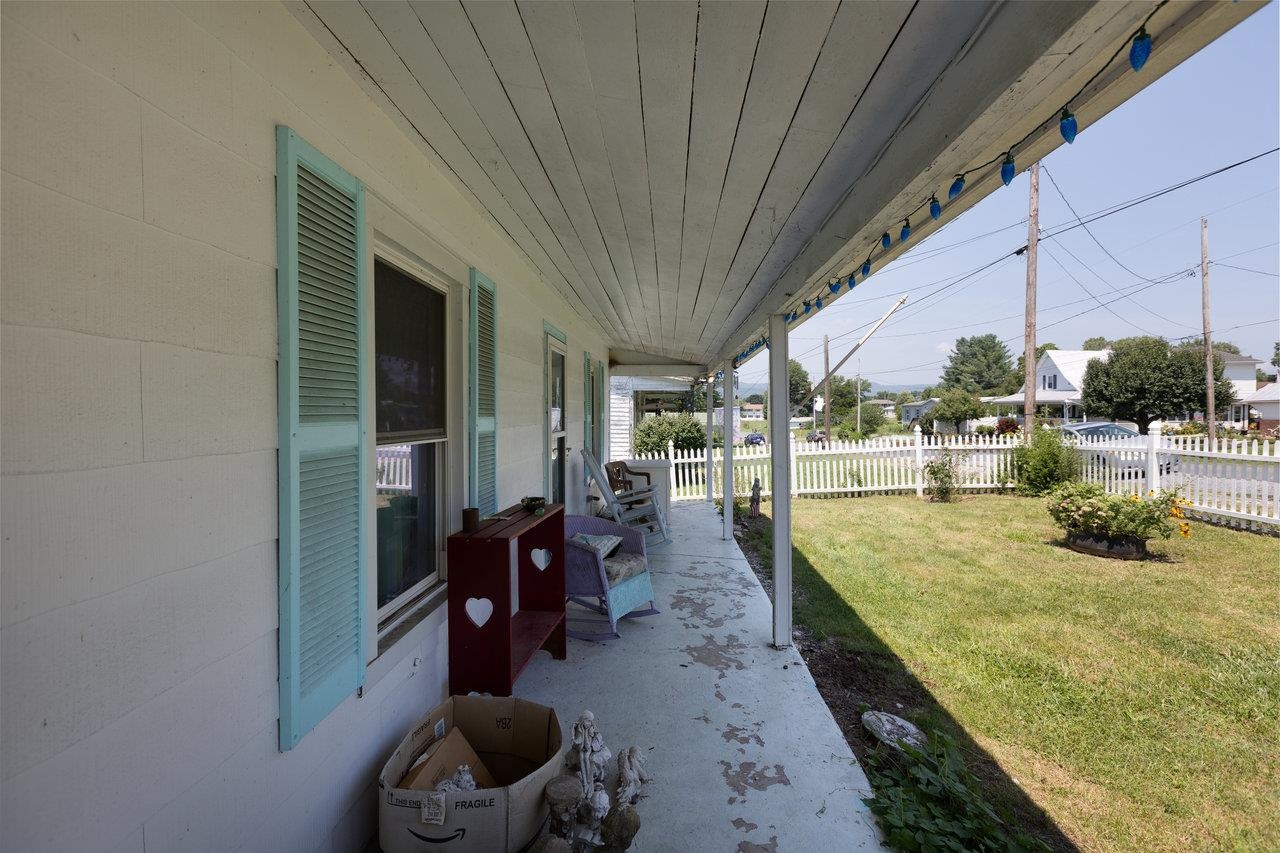 711 8th Street Shenandoah, VA 22849 - Photo 29 of 60