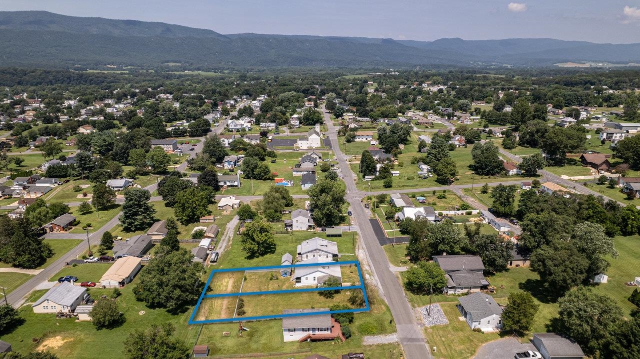 711 8th Street Shenandoah, VA 22849 - Photo 53 of 60 an aerial view of residential houses and outdoor space