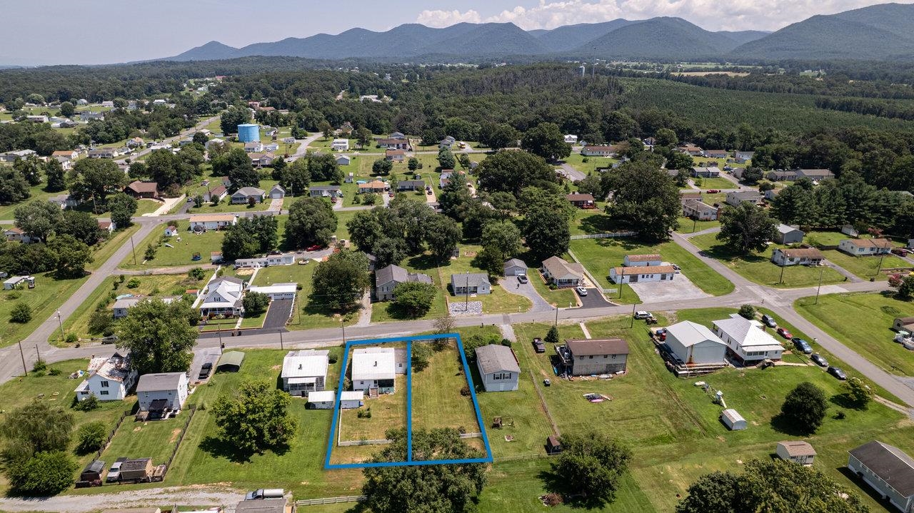 711 8th Street Shenandoah, VA 22849 - Photo 55 of 60 an aerial view of residential houses with outdoor space