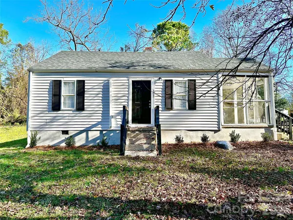 $1,049 | 103 Snider Avenue, Lexington, NC 27292