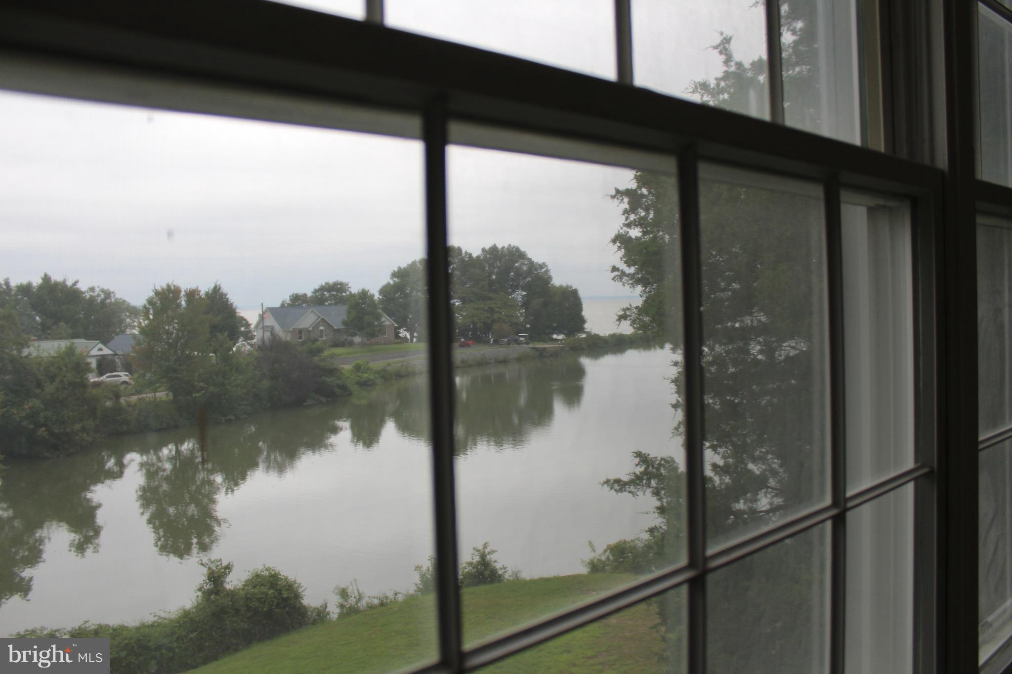 105 Blackwell Road Colonial Beach, VA 22443 - Photo 18 of 27 From Family Room