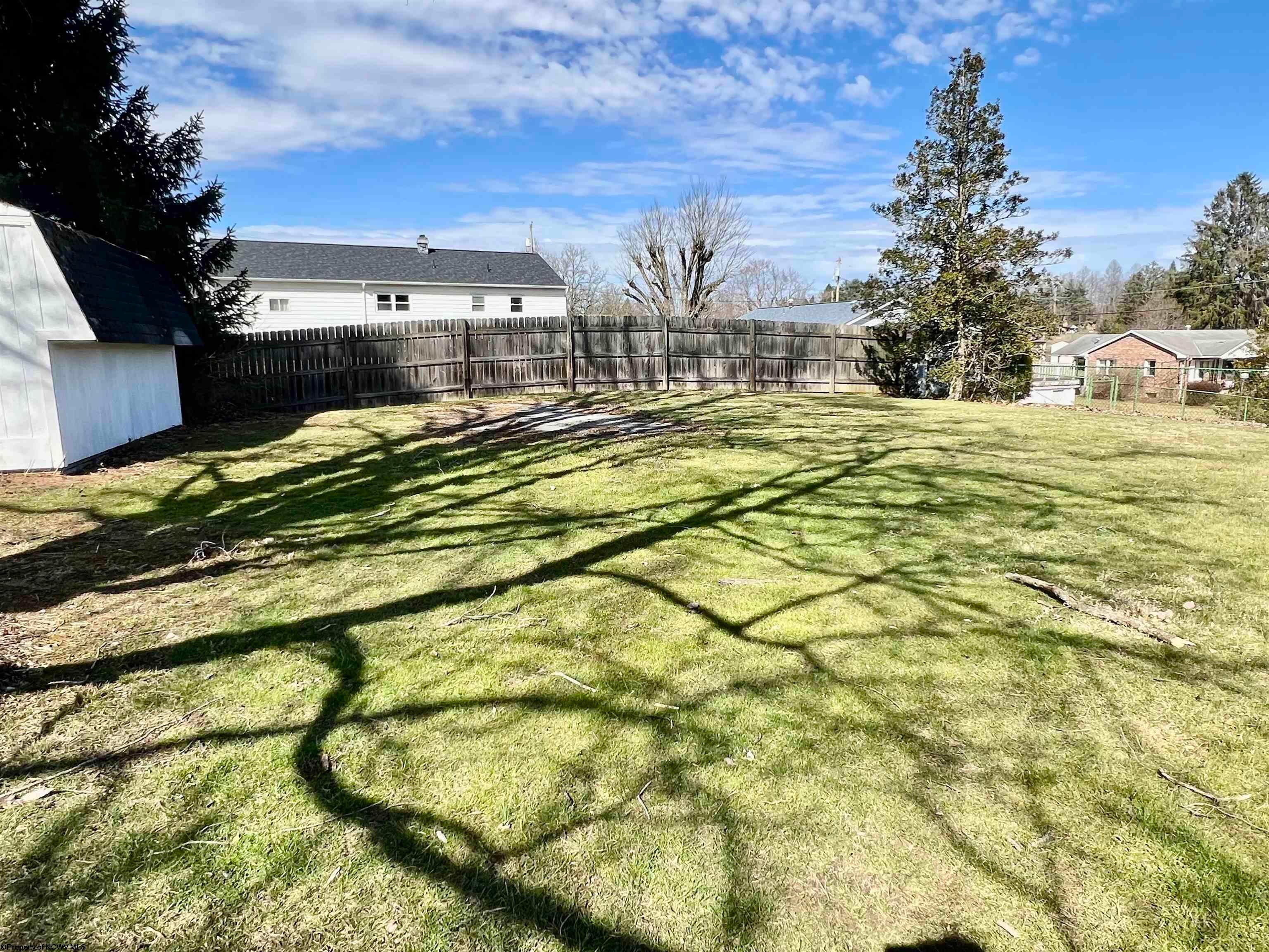 1615 Clifton Road Fairmont, WV 26554 - Photo 18 of 22 Gallery Image 18