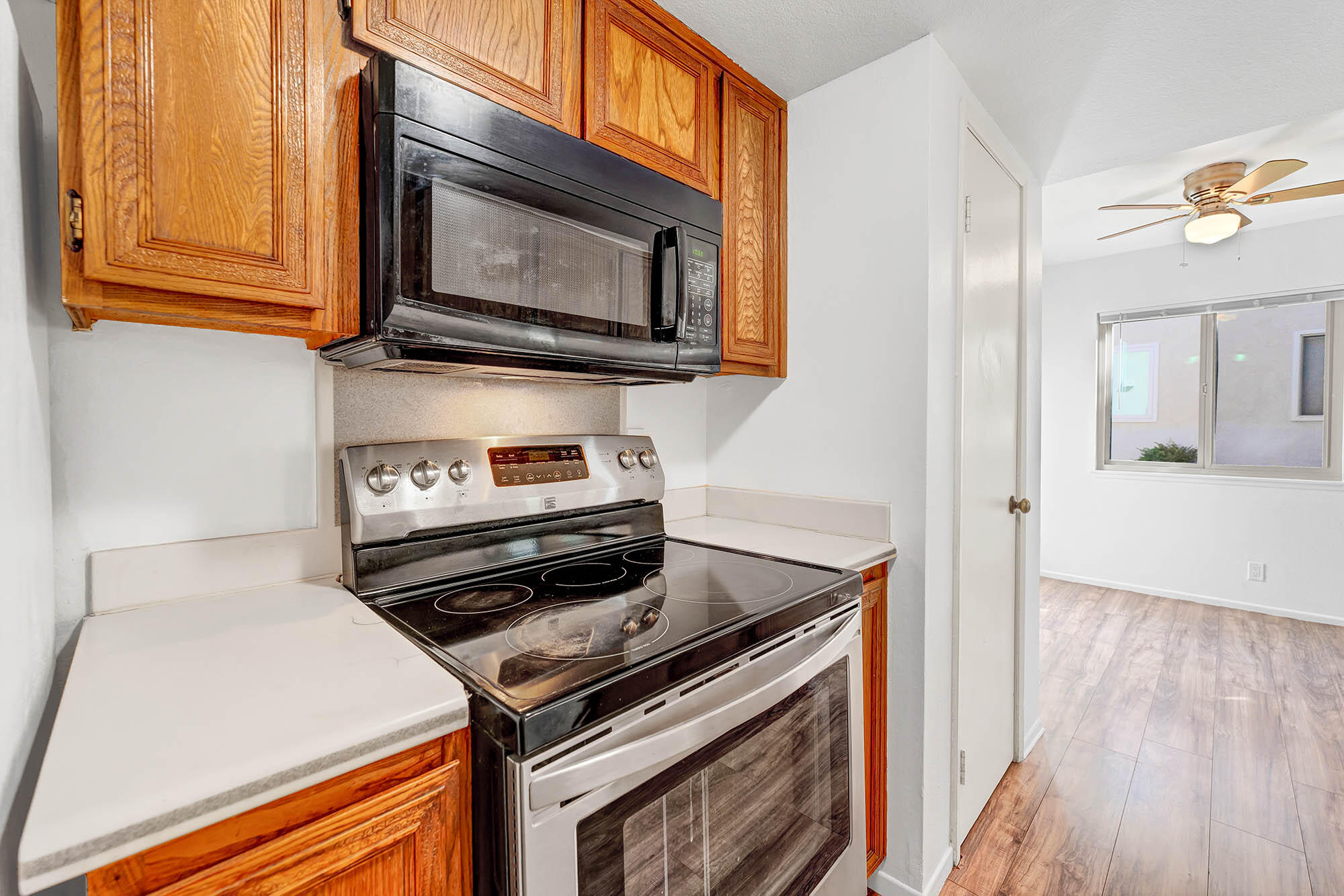 5950 Birch Street, Unit 2 Carpinteria, CA 93013 - Photo 17 of 33 Kitchen - 5950 Birch Street 2 93013