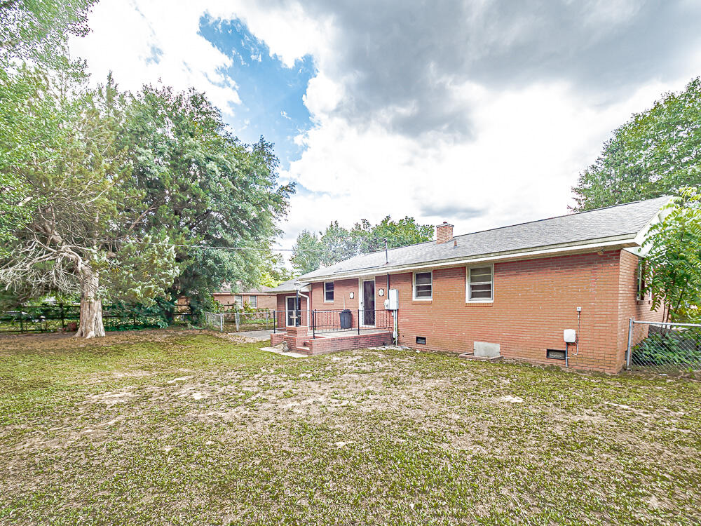 883 Watts Drive Sumter, SC 29154 - Photo 8 of 26