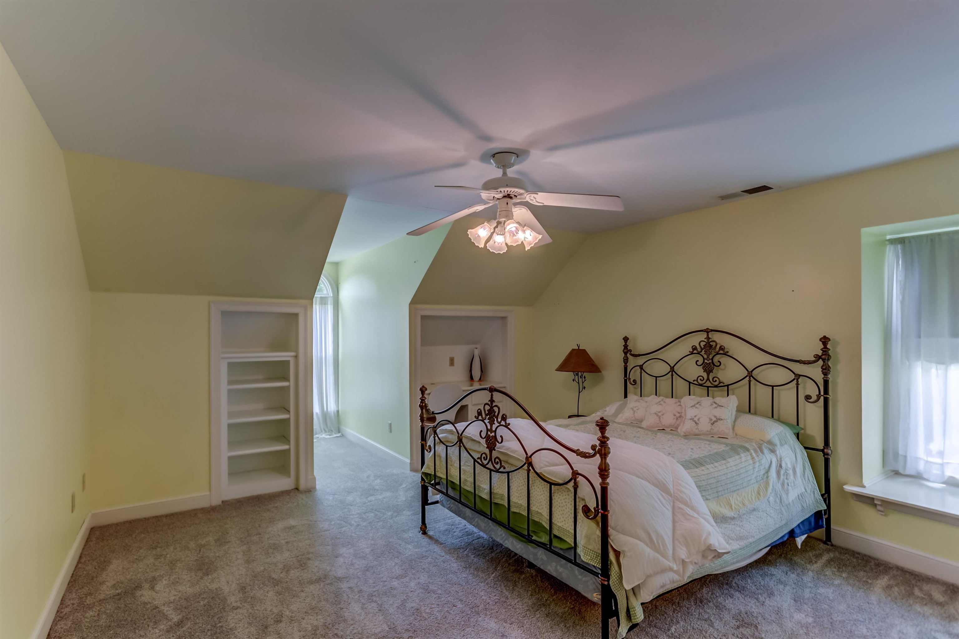 619 Roxburgh Drive Collierville, TN 38017 - Photo 21 of 30 All bedrooms have new carpet!