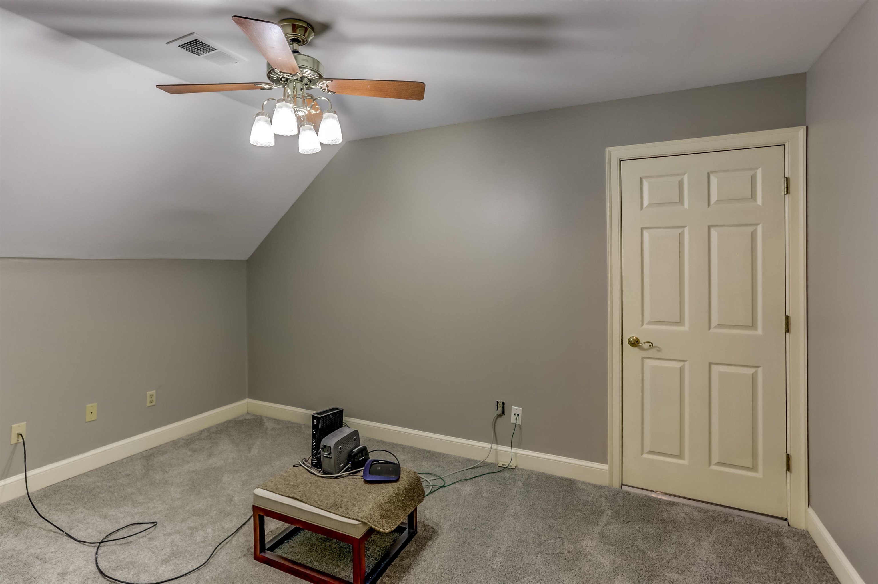 619 Roxburgh Drive Collierville, TN 38017 - Photo 25 of 30 This office space provides access to a HUGE expandable area. Increase the square footage by finishing it out, or simply enjoy the walk-in attic space!