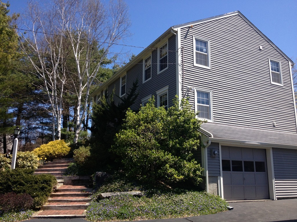 21 Town Farm Road Sutton, MA 01590 - Photo 2 of 30 Gallery Image 2