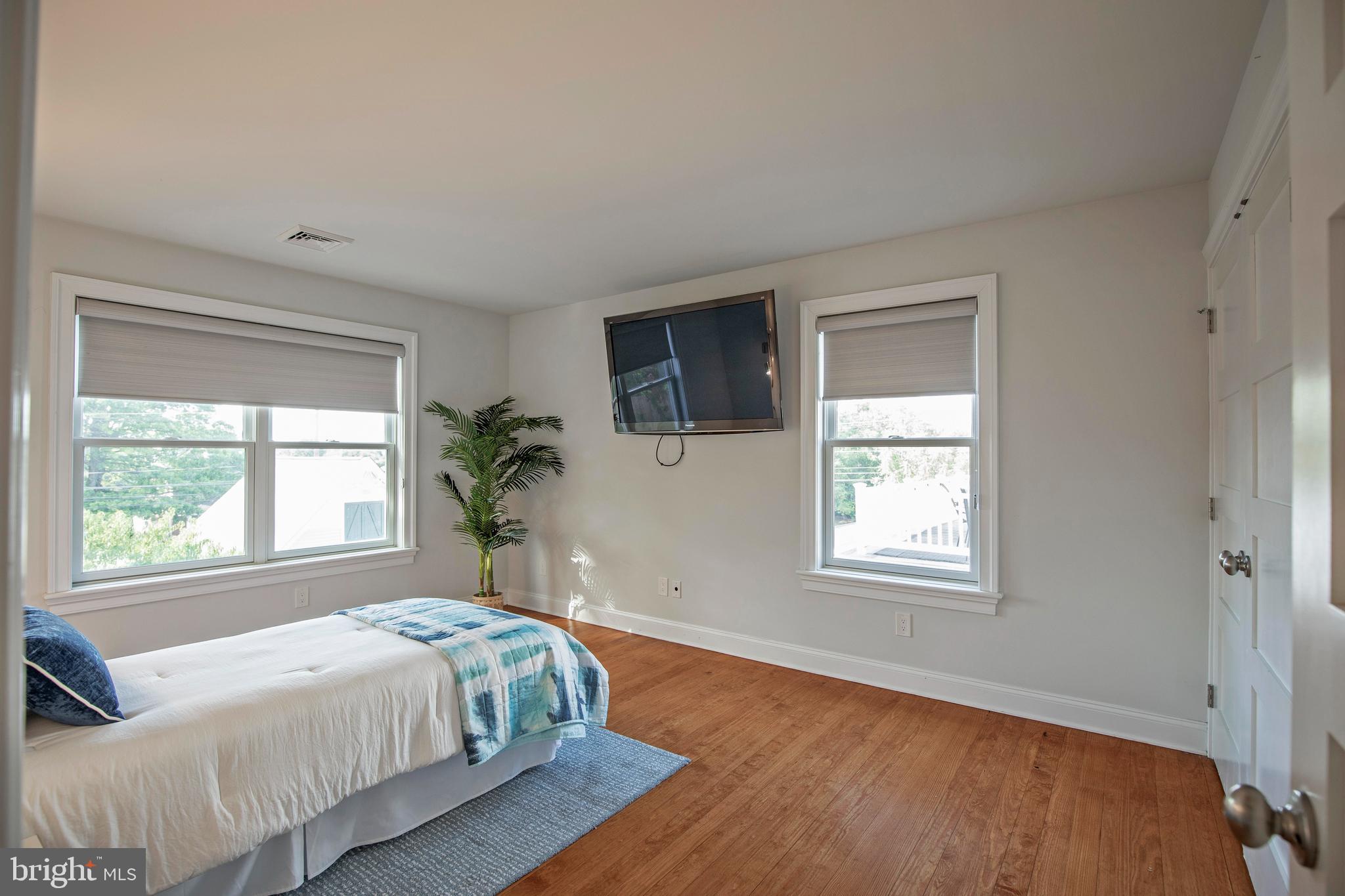 193 Decatur Street Doylestown, PA 18901 - Photo 42 of 60 a bedroom with a bed and a window