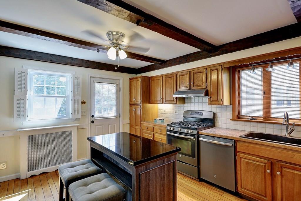 1005 Maple Street Fall River, MA 02720 - Photo 12 of 28 Gallery Image 12