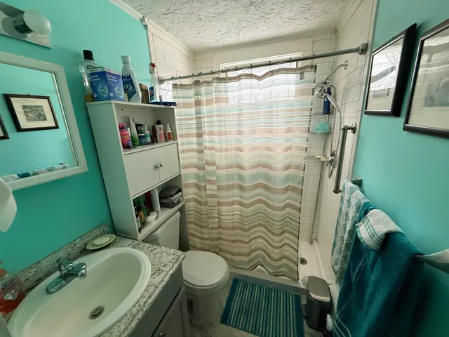 $279,500 | 1 Highland Avenue, Claremont, NH 03743