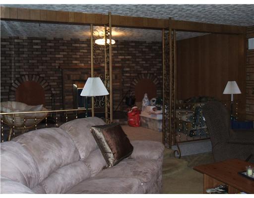 39 Hancock Camp Road Pittsburgh, PA 15238 - Photo 5 of 10 Living Room. Warm inviting living room and raised den plenty of space for the entertainer. Bring the family and friends to a fun filled weekend on the Allegheny River.
