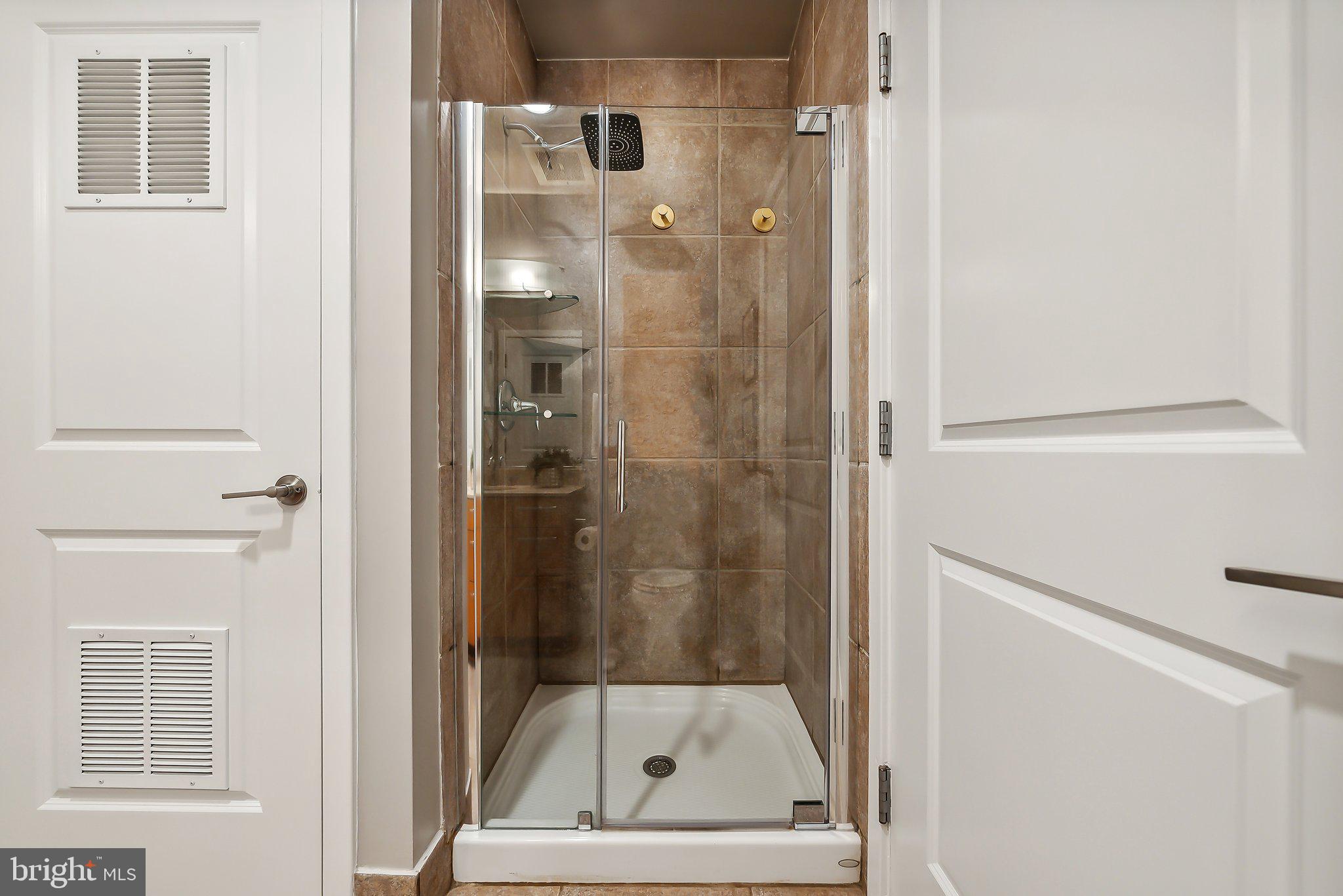 1444 Church Street Northwest, Unit 103 Washington, DC 20005 - Photo 25 of 26 Stall shower