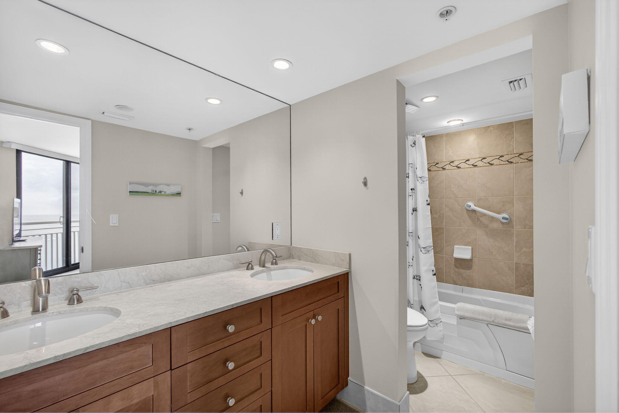 3000 North Ocean Avenue Riviera Beach, FL 33404 - Photo 27 of 93 24-web-or-mls-5D1A5136
