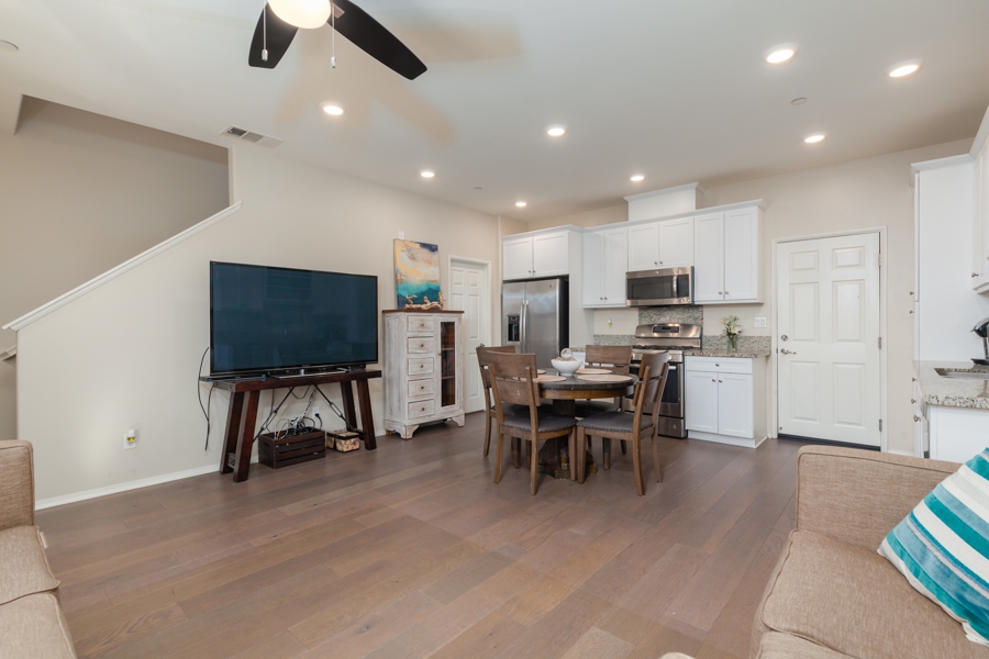 2834 Athens Road, Unit 3 Chula Vista, CA 91915 - Photo 6 of 25 Gallery Image 6
