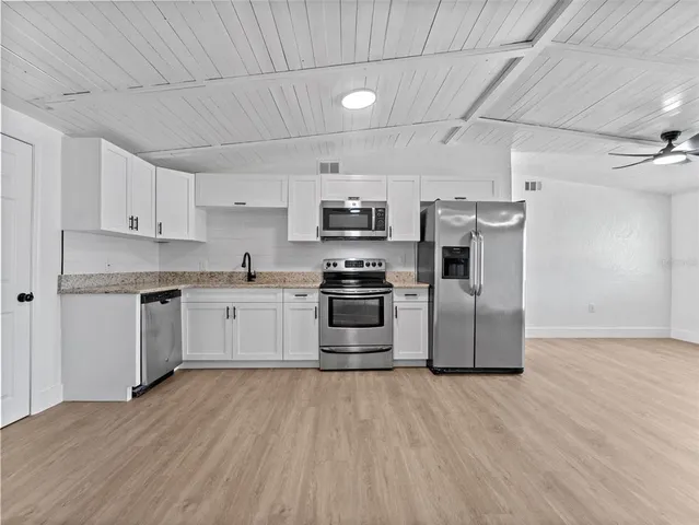 $1,999 | 4613 Irene Loop, New Port Richey, FL 34652