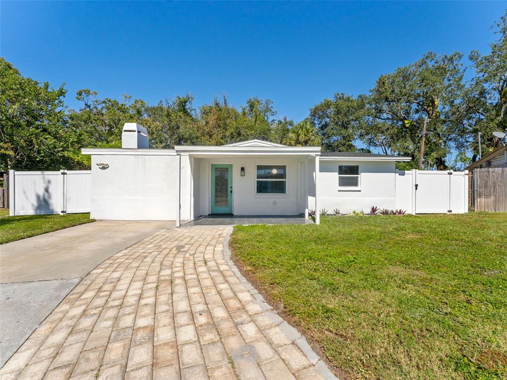 4613 Irene Loop New Port Richey, FL 34652 - Photo 5 of 48