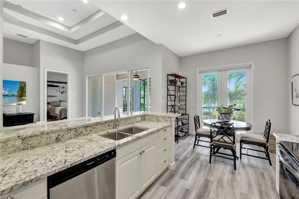 3376 Sandpiper Way Naples, FL 34109 - Photo 11 of 50