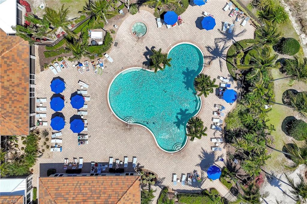 3376 Sandpiper Way Naples, FL 34109 - Photo 42 of 50 Resort - Style Amenities