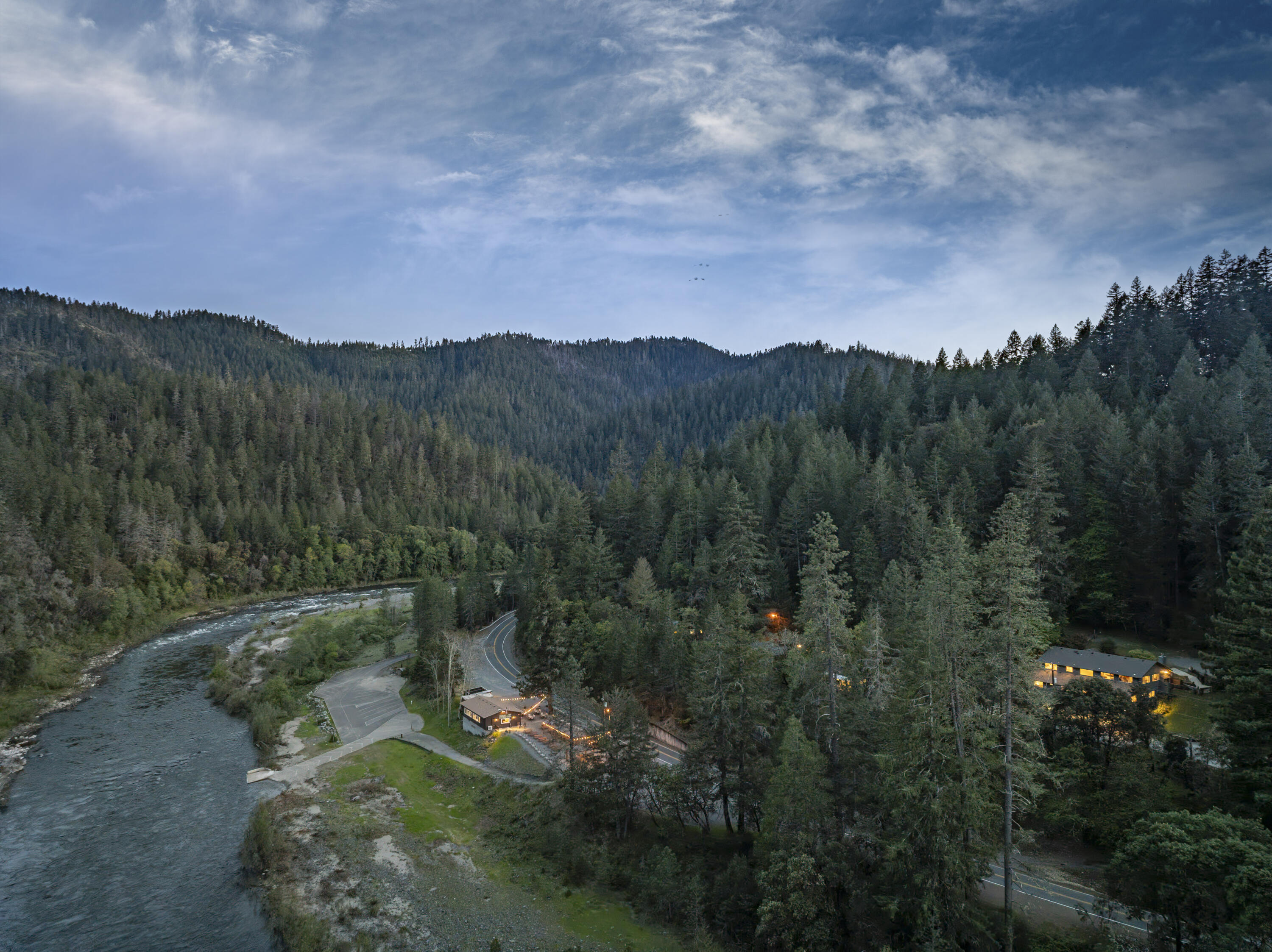 11744 Galice Road Merlin, OR 97532 - Photo 73 of 74 a view of a city with lush green forest