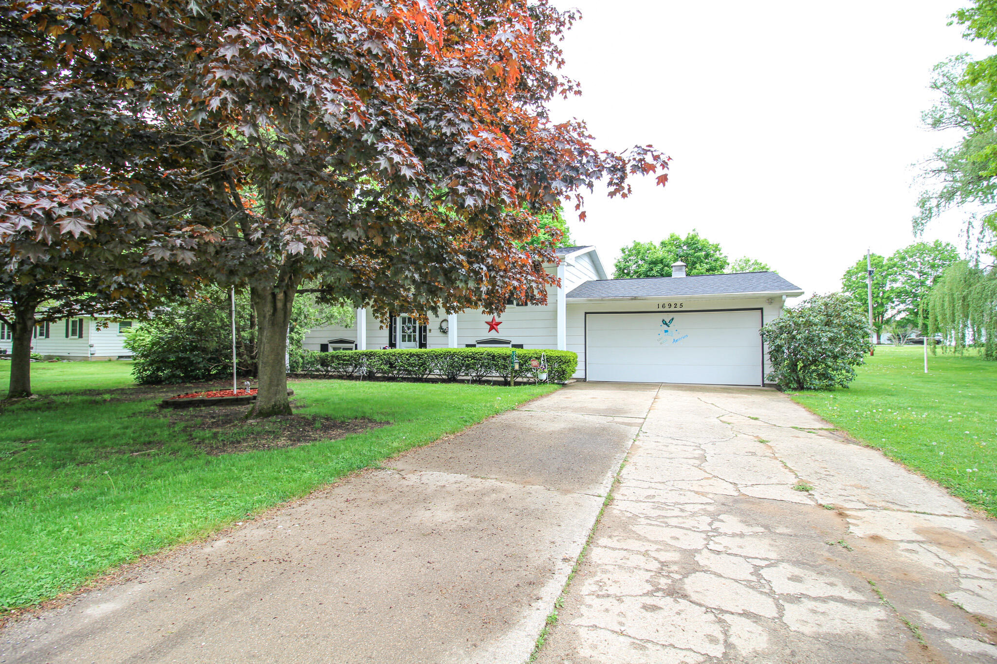 16925 Lovers Lane Three Rivers, MI 49093 - Photo 3 of 25 Exterior-17