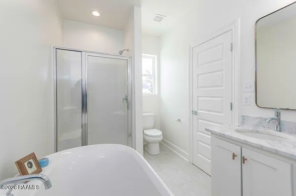 $1,950 | 1510 Kaliste Saloom Road, Unit 106, Lafayette, LA 70508