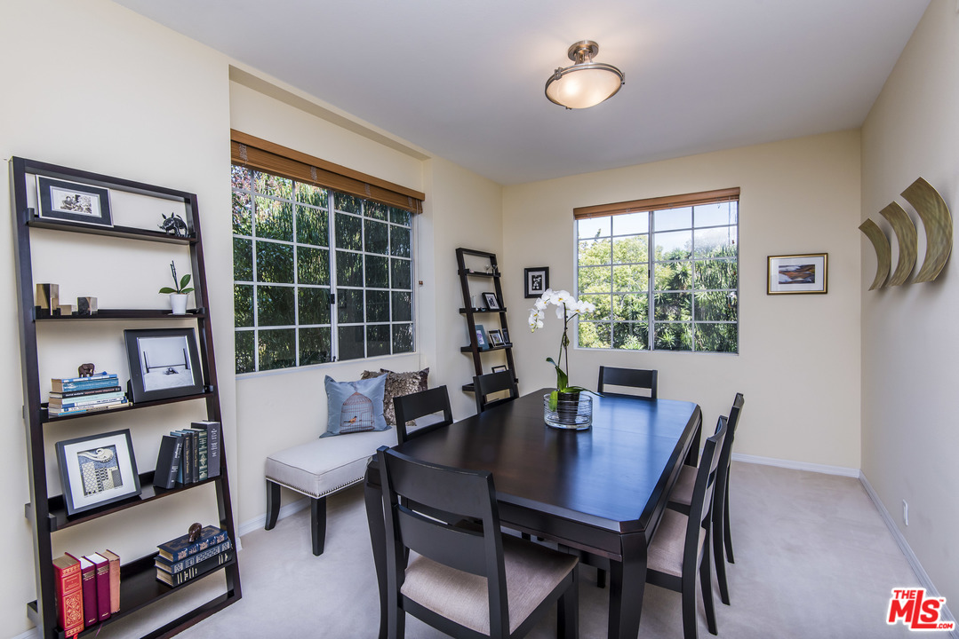 1601 Hilts Avenue, Unit 3 Los Angeles, CA 90024 - Photo 3 of 16