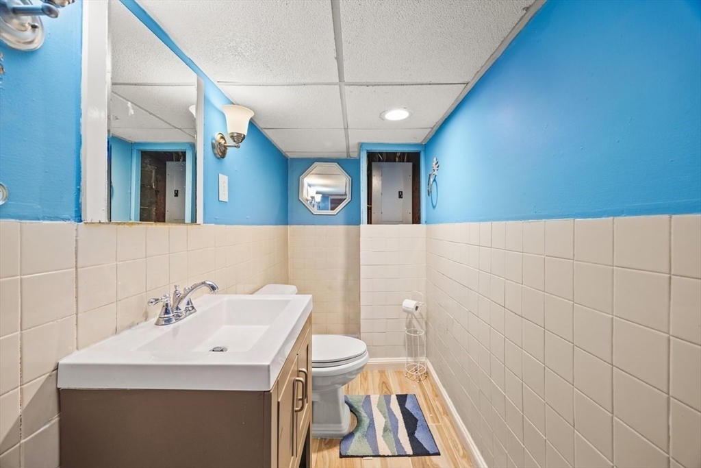 7 Hopewell Road Boston, MA 02136 - Photo 15 of 24 Gallery Image 15