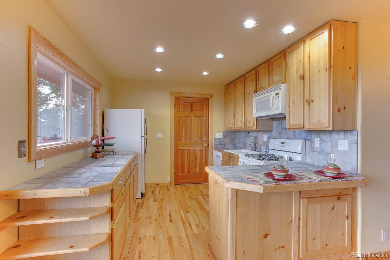 31972 Warrens Road Golden, CO 80403 - Photo 10 of 25