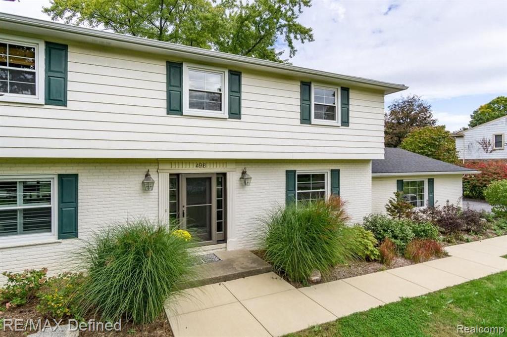 498 Willow Tree Lane Rochester Hills, MI 48306 - Photo 5 of 39