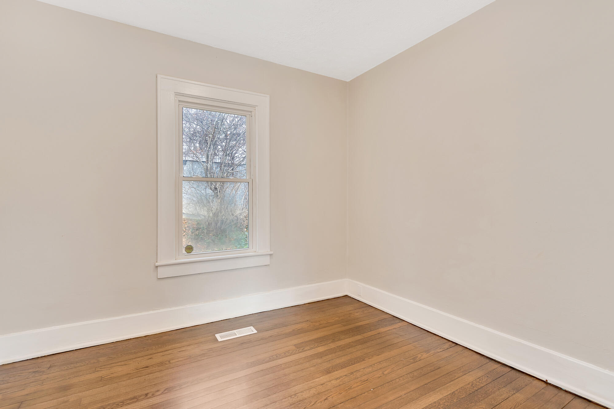 608 Over Street Chattanooga, TN 37411 - Photo 19 of 29 608-Over-St-MLS-Photos-18