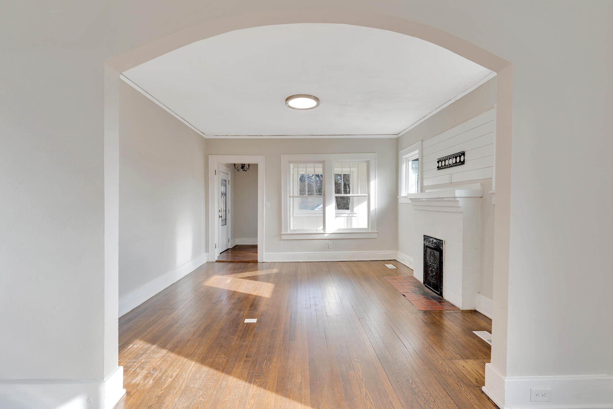 608 Over Street Chattanooga, TN 37411 - Photo 8 of 29 608-Over-St-MLS-Photos-5