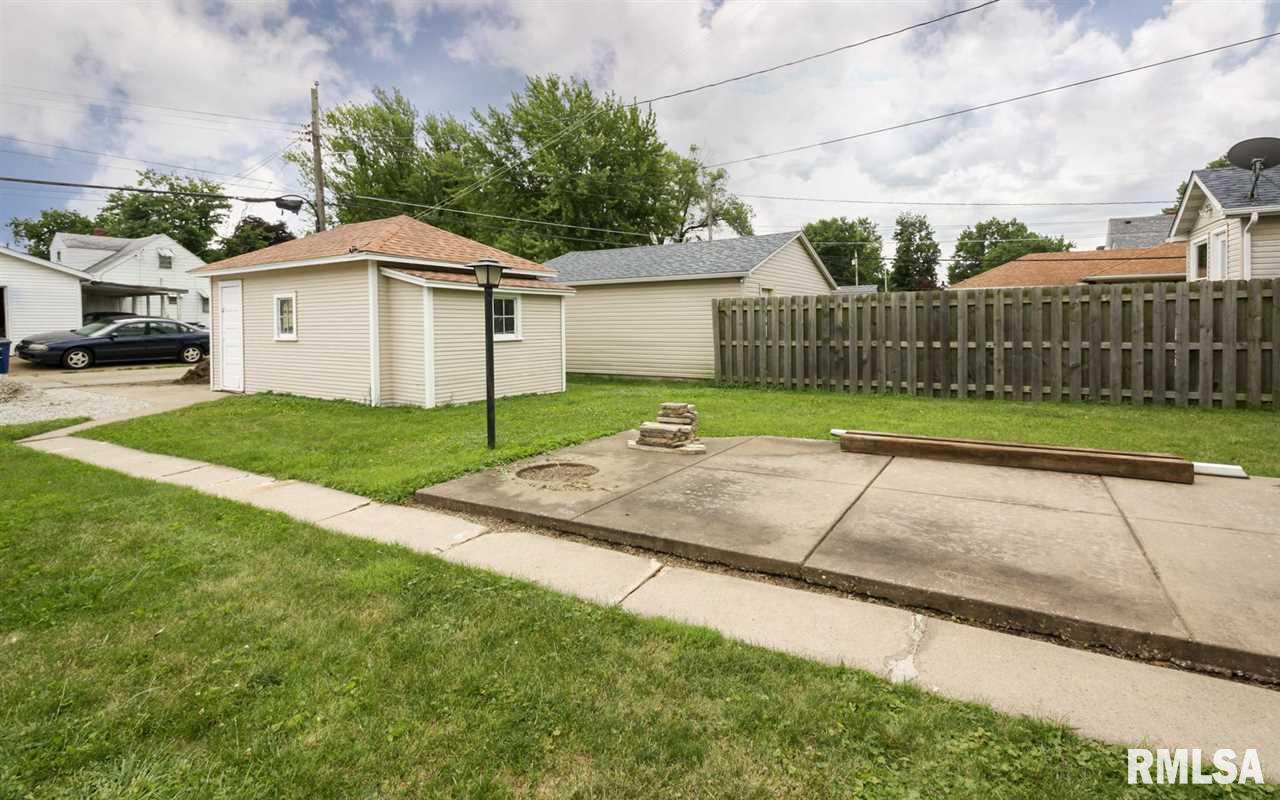 1932 3rd Street Moline, IL 61265 - Photo 15 of 15 Gallery Image 15