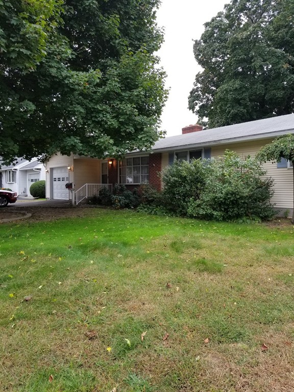 52 Rzasa Drive Chicopee, MA 01013 - Photo 1 of 13 Gallery Image 1