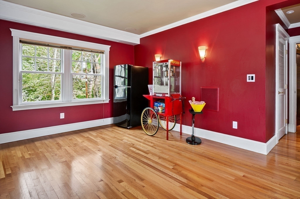 24 Radcliff Road Newton, MA 02468 - Photo 26 of 42