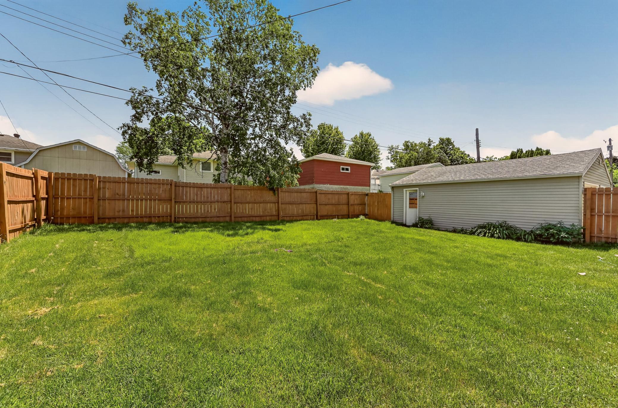1858 23rd Street Northwest Rochester, MN 55901 - Photo 3 of 22