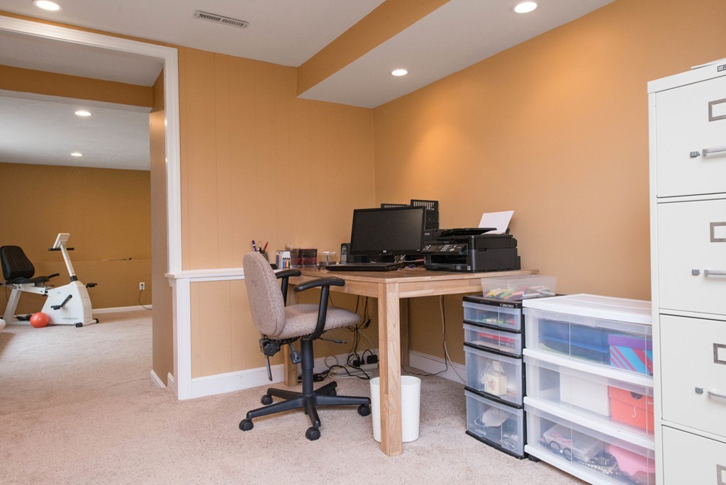 13 Erik Road Medfield, MA 02052 - Photo 21 of 26 Gallery Image 21