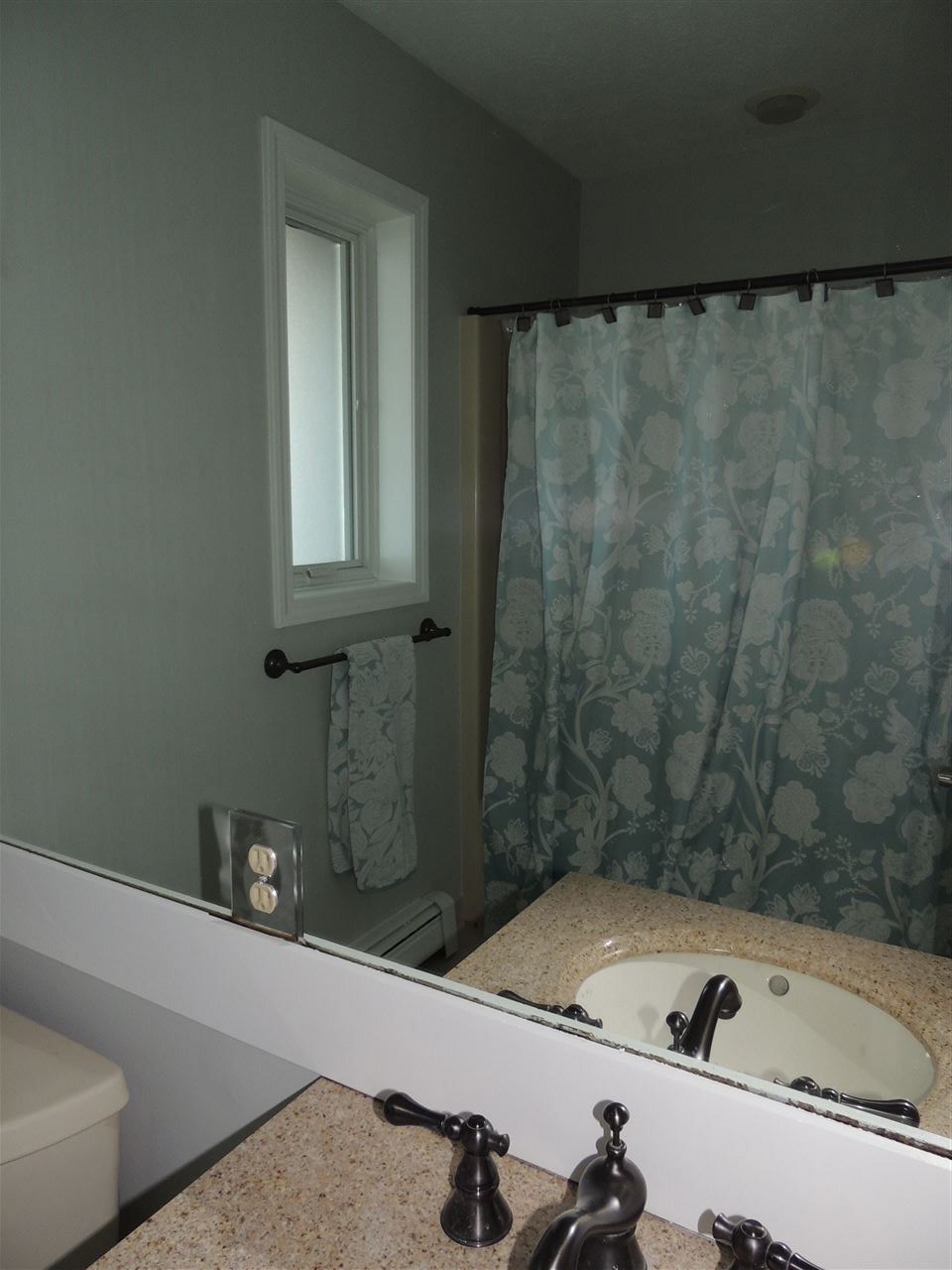 8029 East Shore Road Traverse City, MI 49686 - Photo 26 of 60 1830615-25.JPG