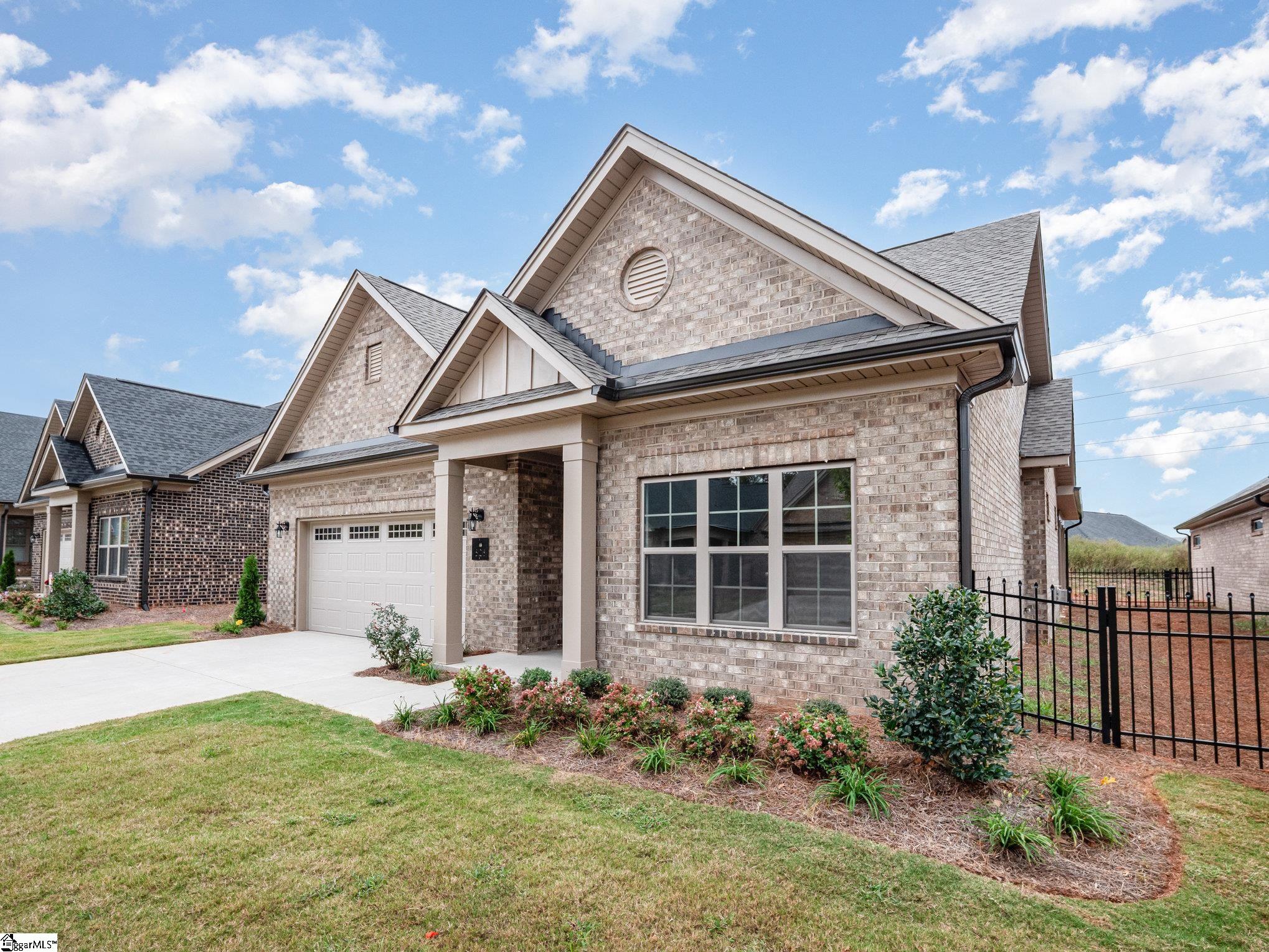 528 Lifescape Lane Greer, SC 29650 - Photo 3 of 29 Gallery Image 3