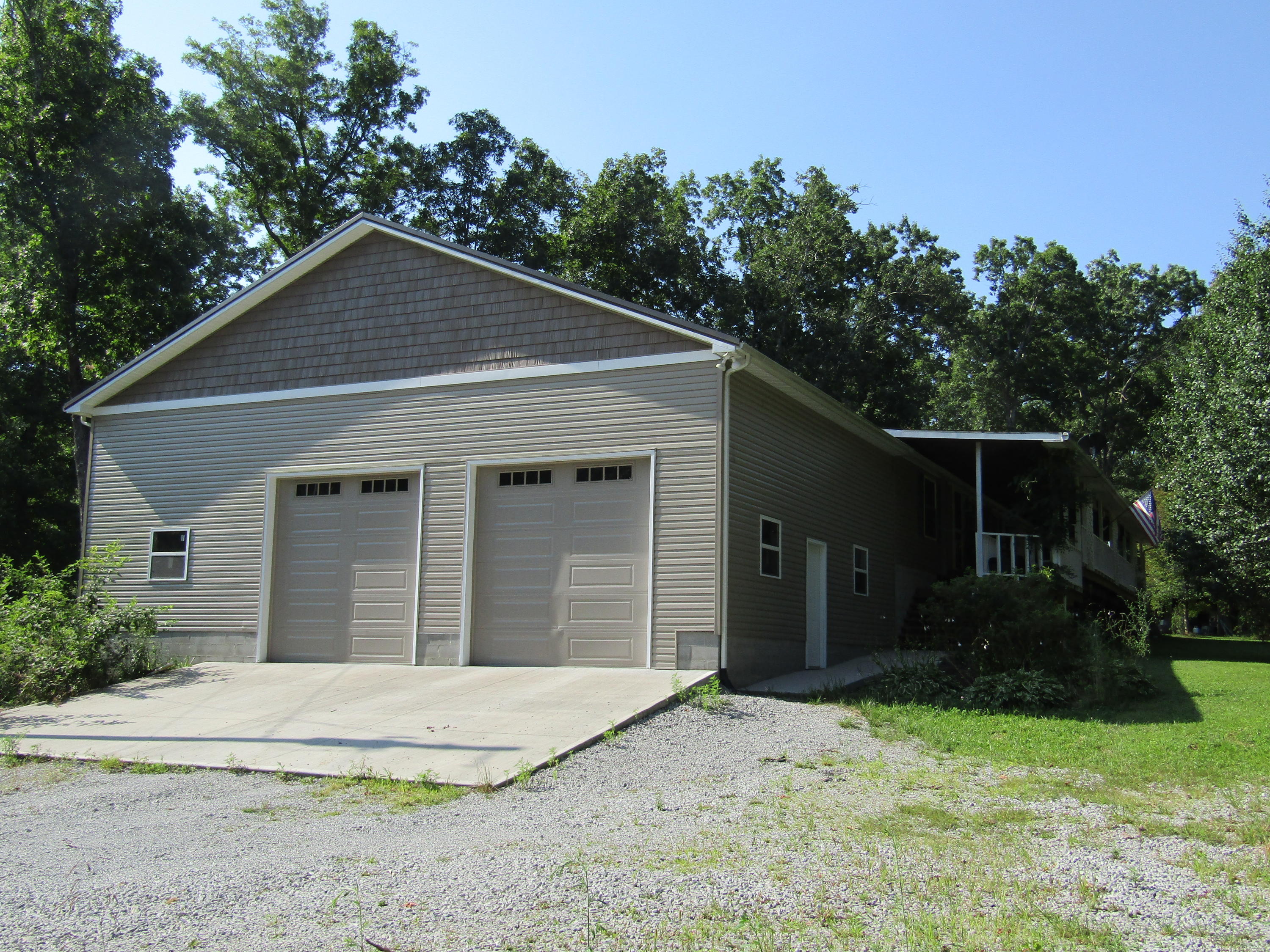 Garage & Deck