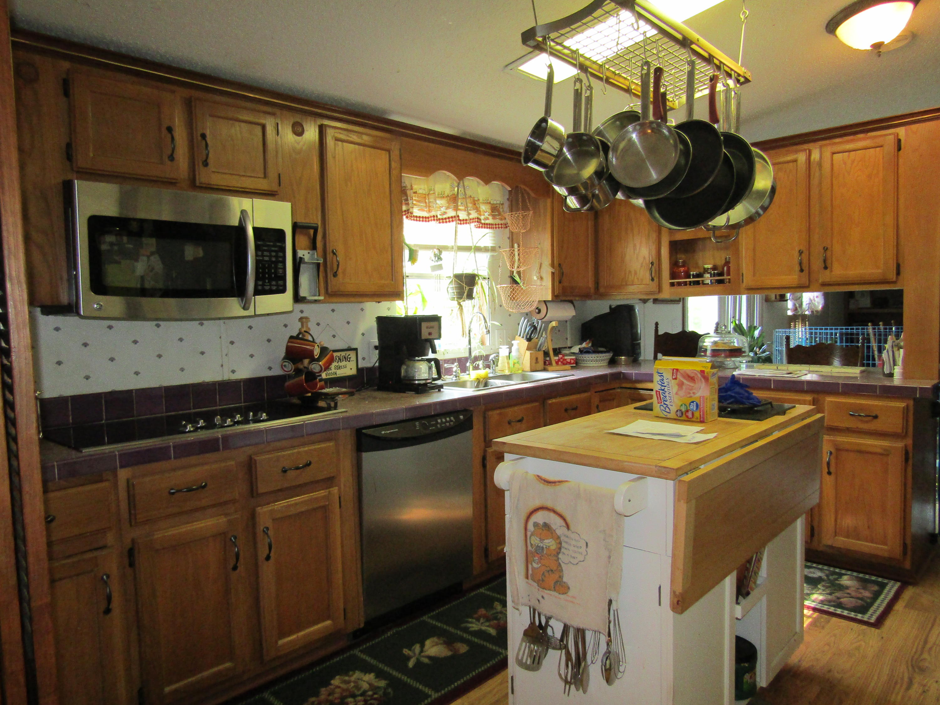 509 Hoover Road Crossville, TN 38572 - Photo 16 of 22 Kitchen